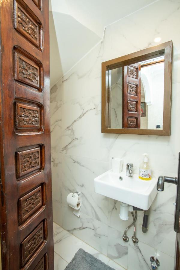 Charming Moroccan Riad 3 Bedroom With Pool And Terrace Marrakesh Exterior photo
